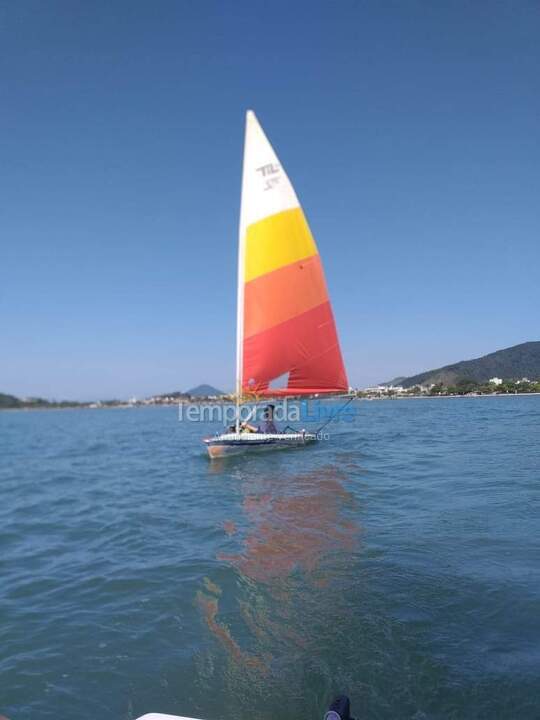 Apartamento para aluguel de temporada em Ubatuba (Itaguá)