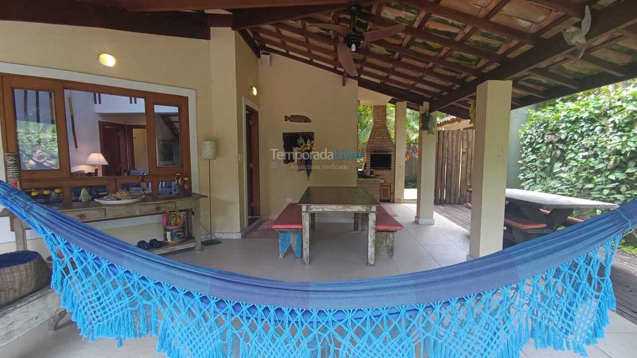 Casa para aluguel de temporada em São Sebastião (Barra do Sahy)
