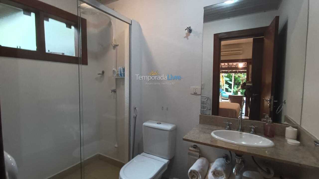 Casa para aluguel de temporada em São Sebastião (Barra do Sahy)