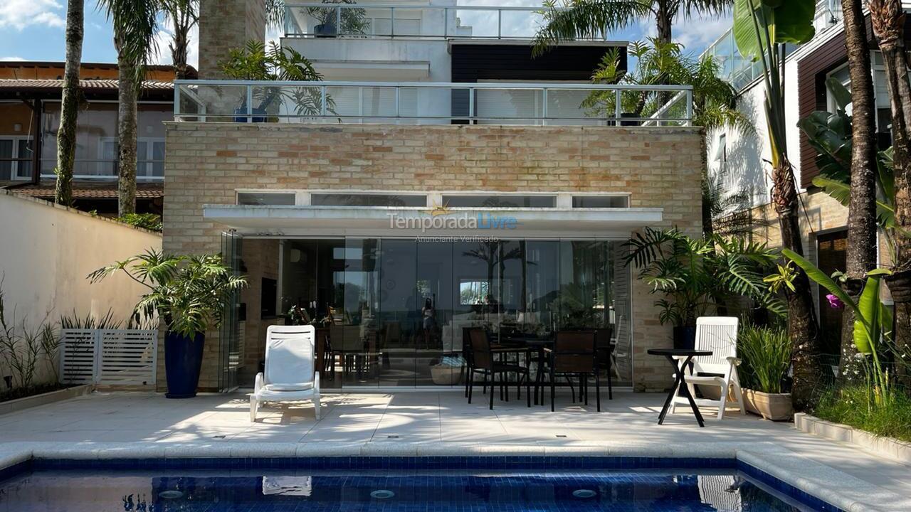 Casa para aluguel de temporada em São Sebastião (Juquehy)