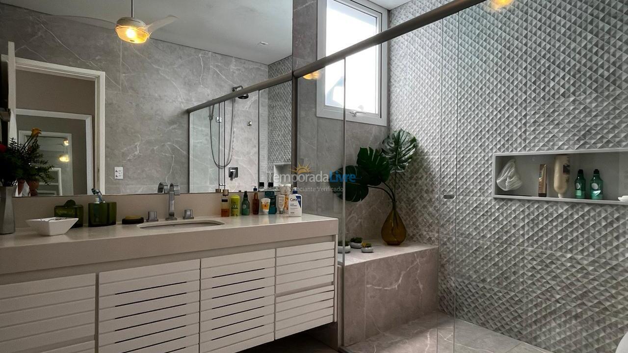 Casa para aluguel de temporada em São Sebastião (Juquehy)