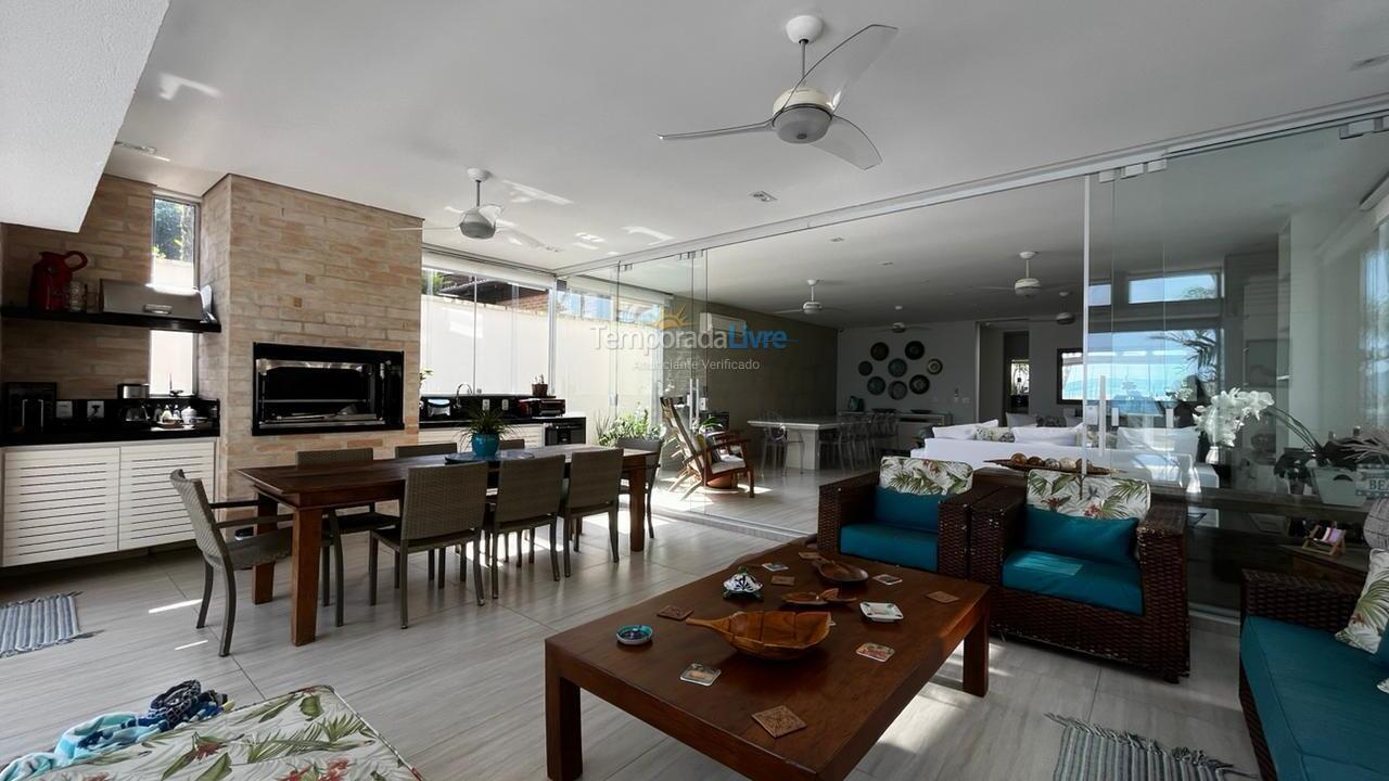 Casa para aluguel de temporada em São Sebastião (Juquehy)