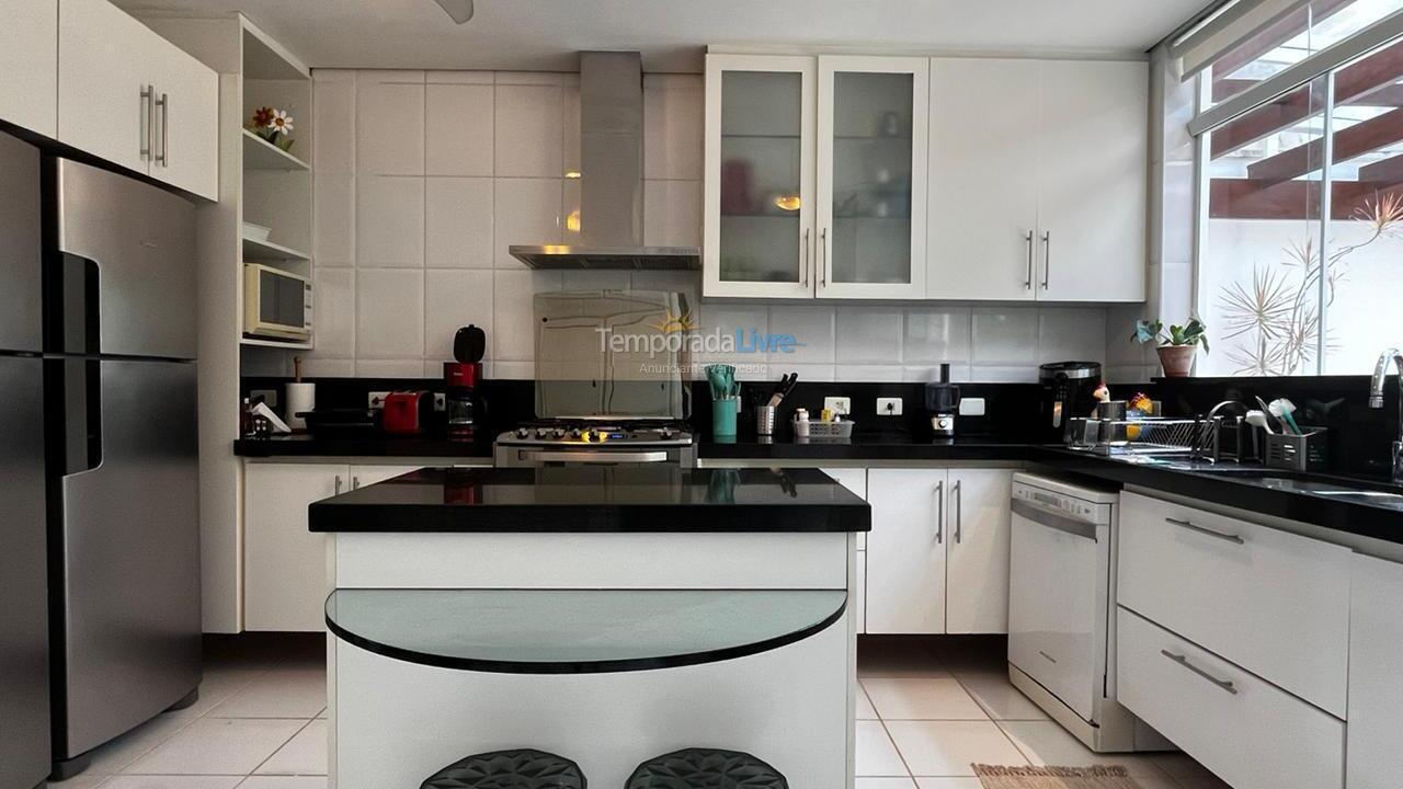 Casa para aluguel de temporada em São Sebastião (Juquehy)