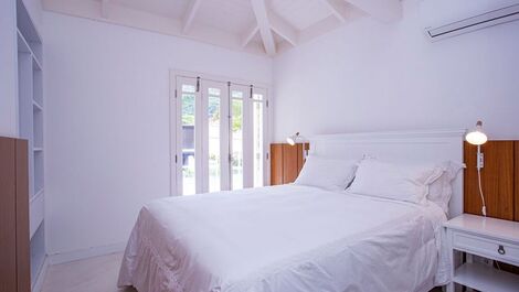 Detached house available New Year's Eve - Juquehy