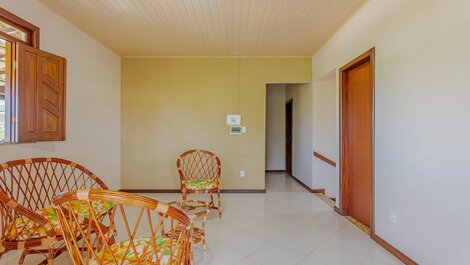 Excellent 4/4 house 350m from the beach