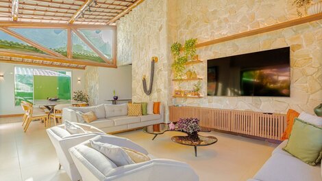 Excelente Casa de 6 Dormitorios a 600m de la Playa