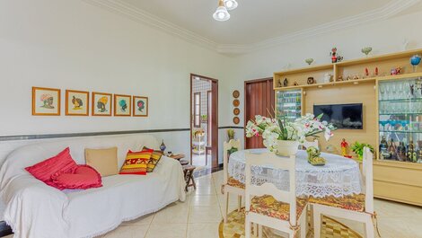 Hermosa casa 4/4 a 220 m de la playa - Guarajuba