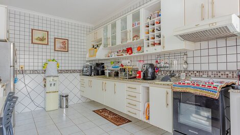 Hermosa casa 4/4 a 220 m de la playa - Guarajuba