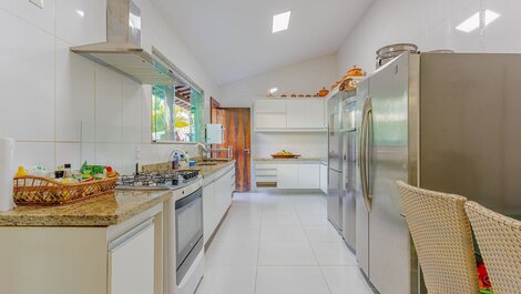 Excelente Casa de 6 Dormitorios a 600m de la Playa