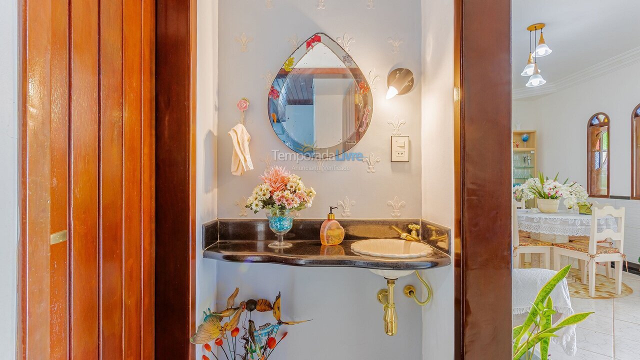 Casa para alquiler de vacaciones em Camaçari (Praia de Guarajuba)