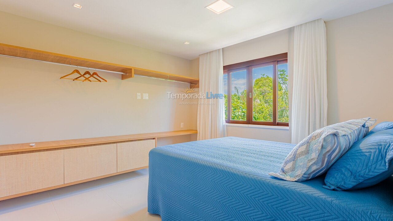 Casa para aluguel de temporada em Mata de São João (Praia do Forte)