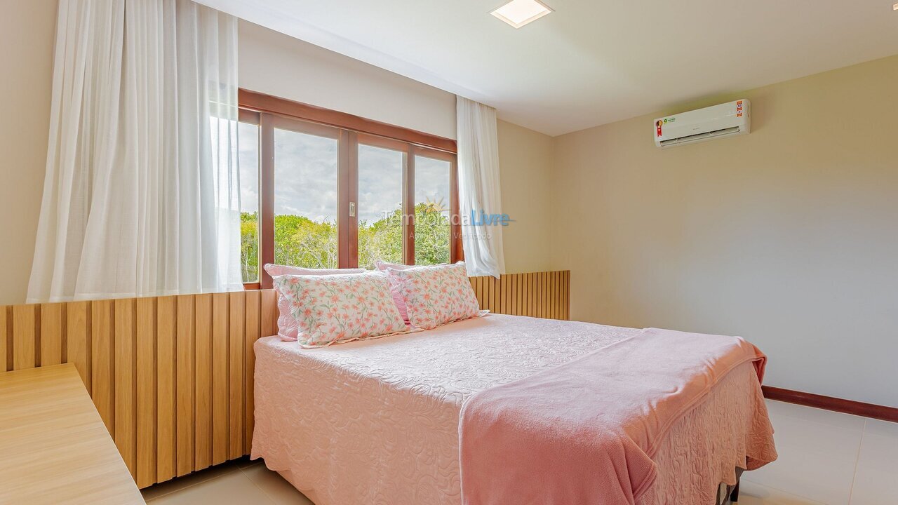 Casa para aluguel de temporada em Mata de São João (Praia do Forte)