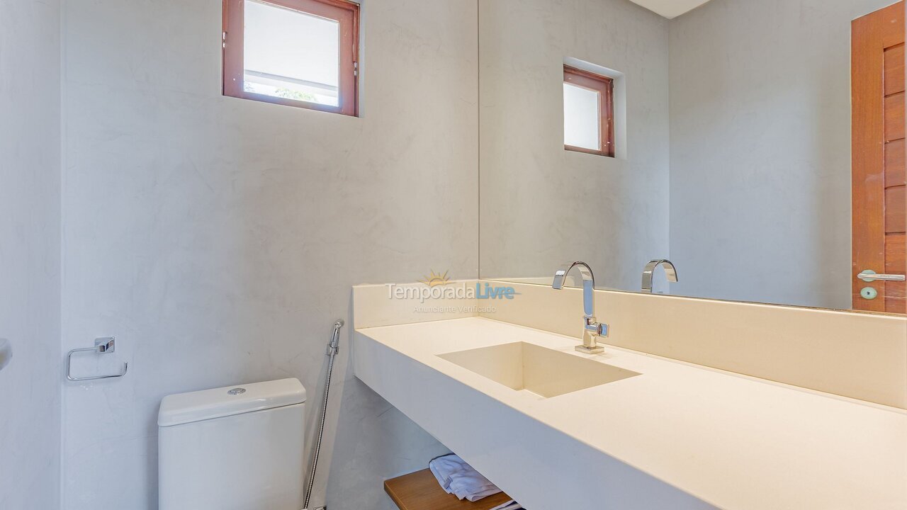 Casa para aluguel de temporada em Mata de São João (Praia do Forte)