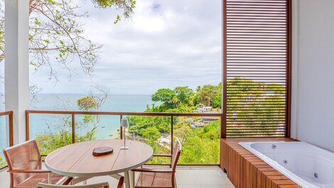 Bedroom and Living Room with Sea View - 50m from the Beach