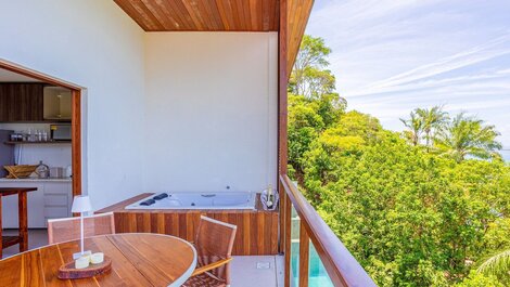 Bedroom and Living Room with Sea View - 50m from the Beach