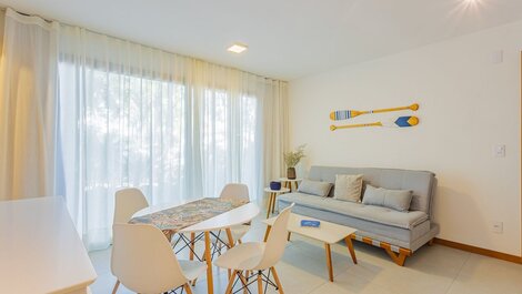 Modern and Cozy Apt 600m from the Beach