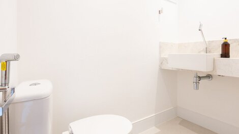 Precioso apartamento de 3 habitaciones junto al mar.