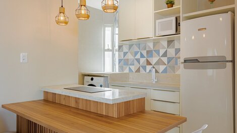 Maravilloso dormitorio y salón a 300 m de la playa.