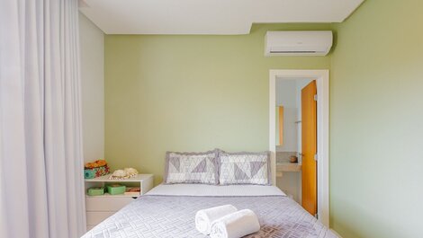 Precioso apartamento de 3 habitaciones junto al mar.