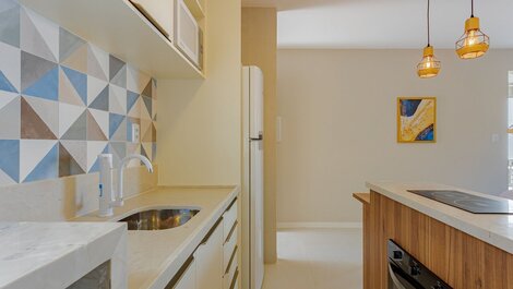 Maravilloso dormitorio y salón a 300 m de la playa.