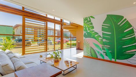 Casa de Alto Estándar con 6 Suites y señora de limpieza incluida!