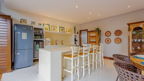 Casa Alto Standard 5 Habitaciones - Piscinas Naturales