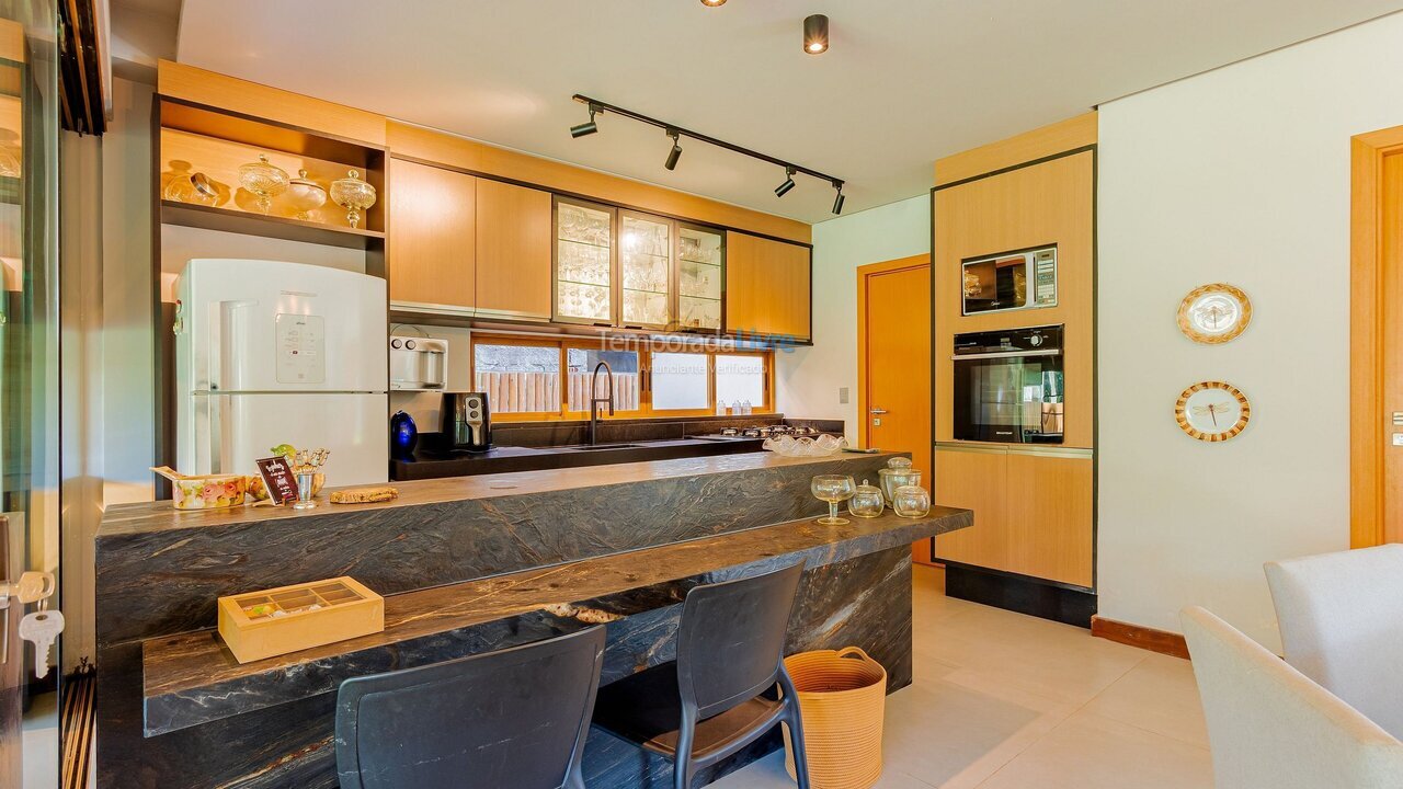 Casa para alquiler de vacaciones em Mata de São João (Praia do Forte)