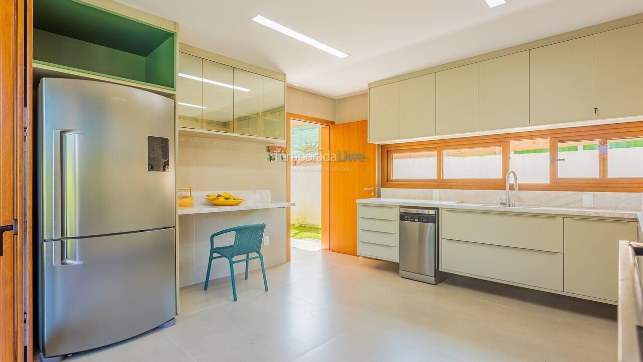 Casa para alquiler de vacaciones em Mata de São João (Praia do Forte)