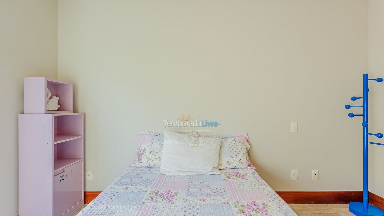 Casa para aluguel de temporada em Camaçari (Itacimirim)