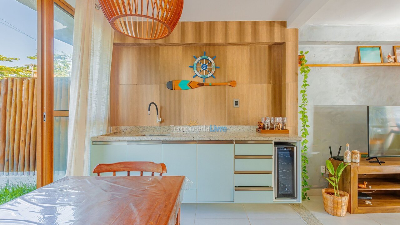 Apartamento para aluguel de temporada em Mata de São João (Imbassaí)