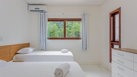 Excellent House 4 Suites - Praia do Forte