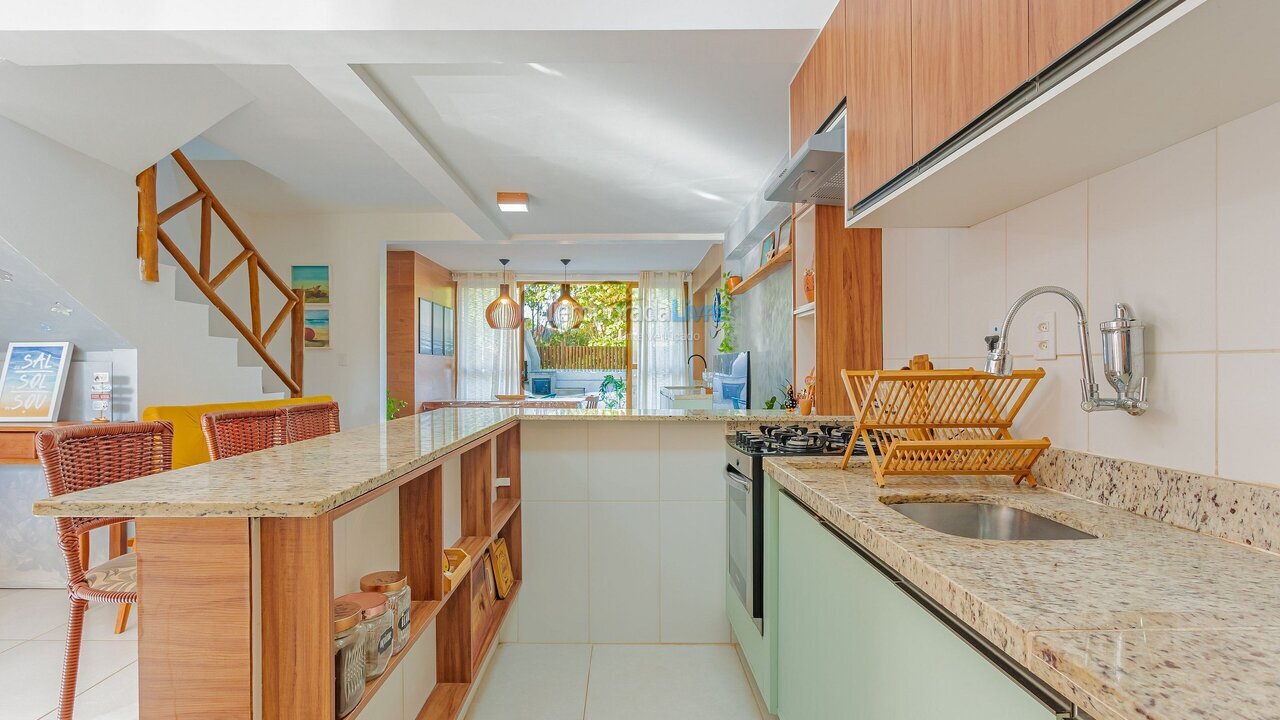 Apartamento para aluguel de temporada em Mata de São João (Imbassaí)