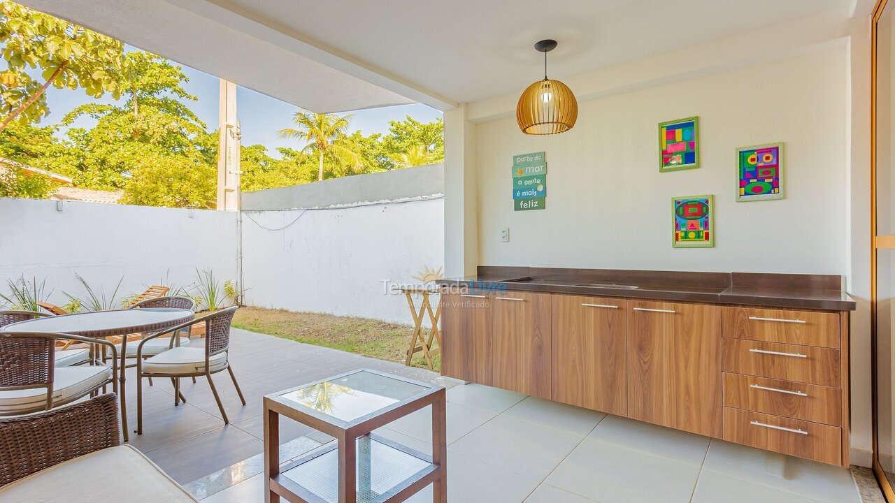 Apartamento para aluguel de temporada em Mata de São João (Imbassaí)