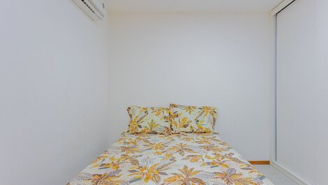 Beautiful Apartment 3 Suites 130m from Praia da Espera