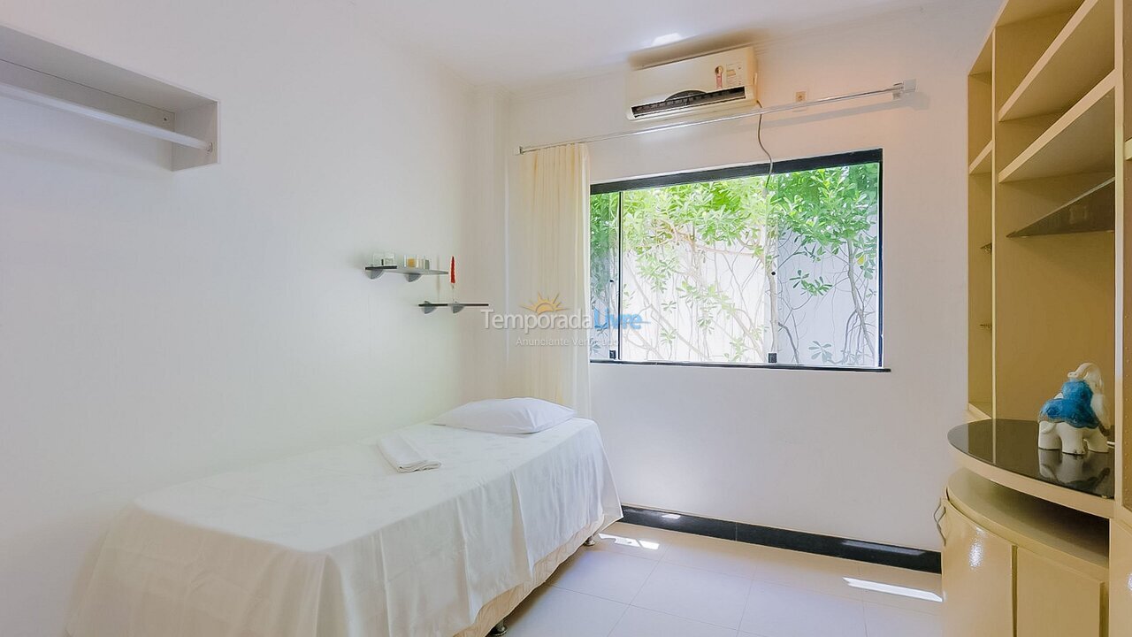 Casa para aluguel de temporada em Camaçari (Praia de Guarajuba)