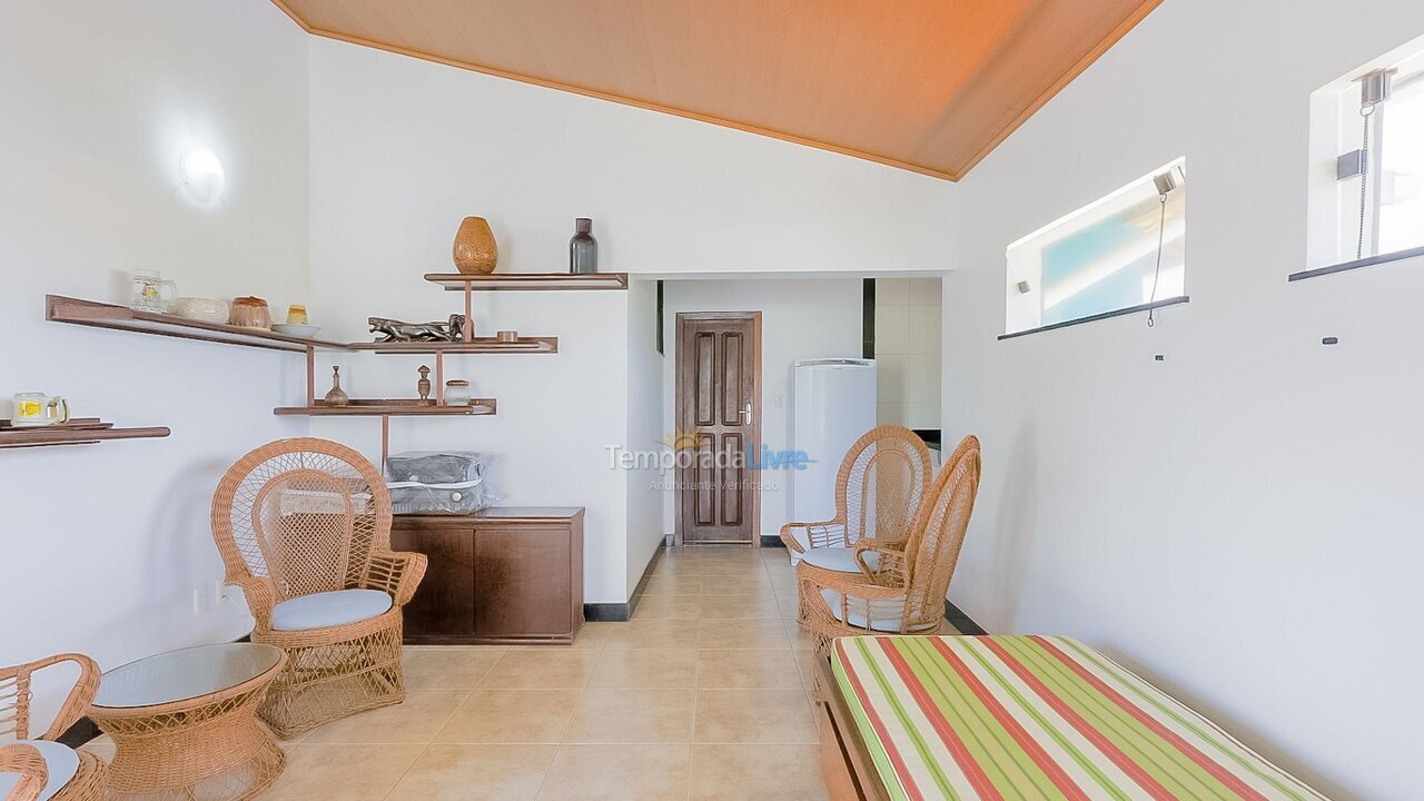 Casa para aluguel de temporada em Camaçari (Praia de Guarajuba)