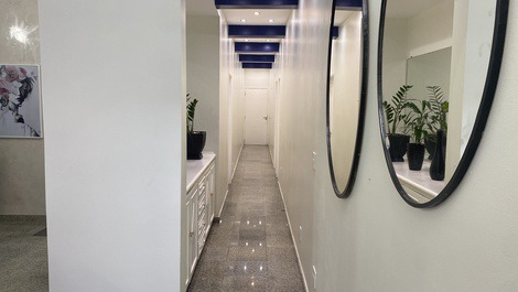 HOUSE ON THE BEACH 27 PEOPLE/COND/ADDRESS D BEACH/BERTIOGA/RIVIERA/JUQUEHY