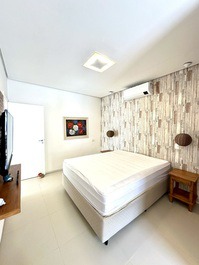 House with pool and private sauna, 4 bedrooms (all suites)