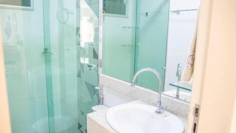 Apto Doble Interconectado, 5 Suites de Lujo hasta 14p. Puerto seguro.