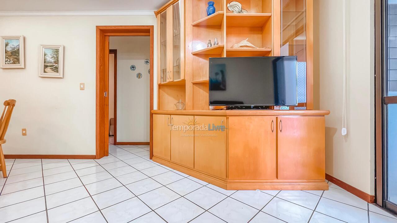Apartamento para aluguel de temporada em Itapema (Meia Praia)