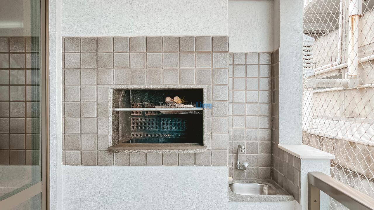 Apartamento para aluguel de temporada em Itapema (Meia Praia)