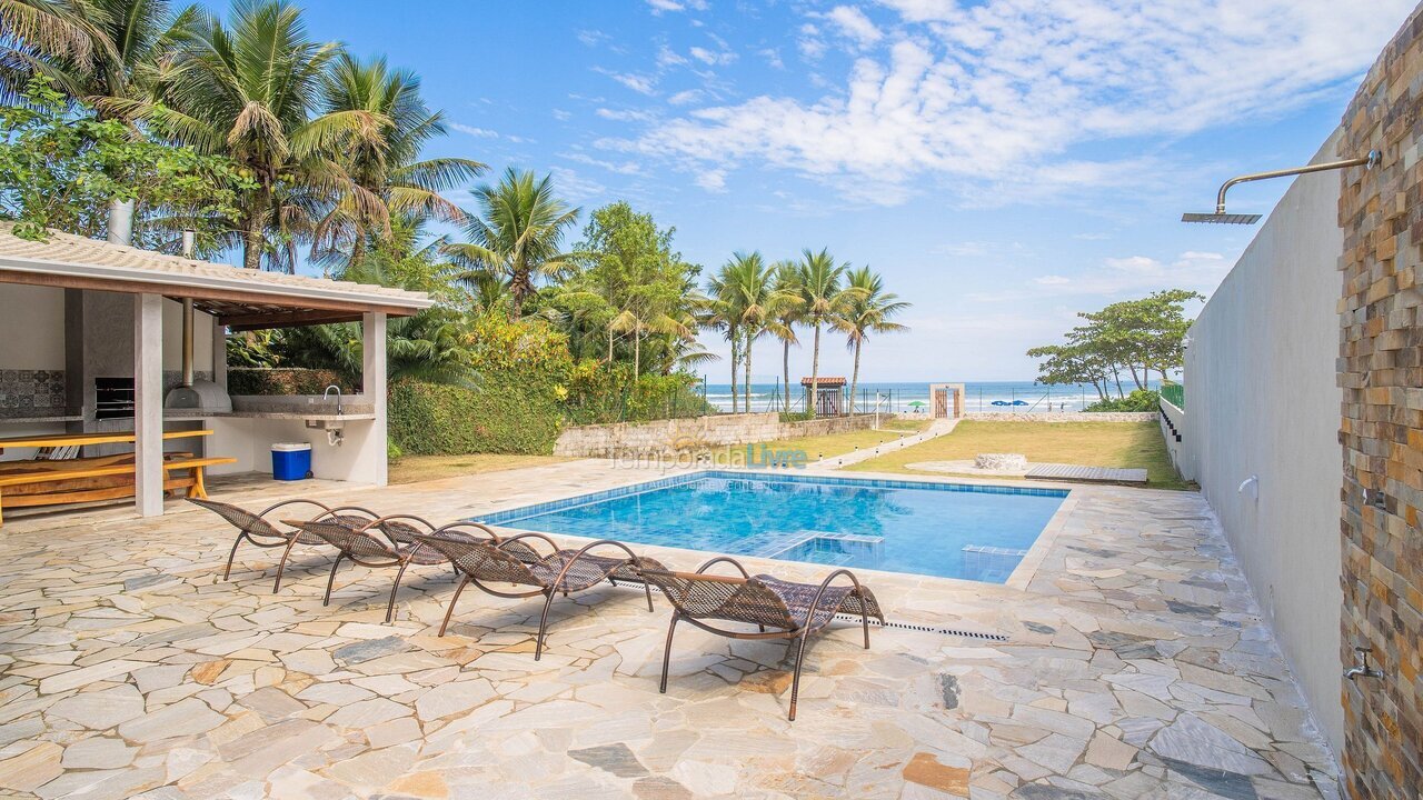 Casa para aluguel de temporada em São Sebastião (Praia da Boracéia)