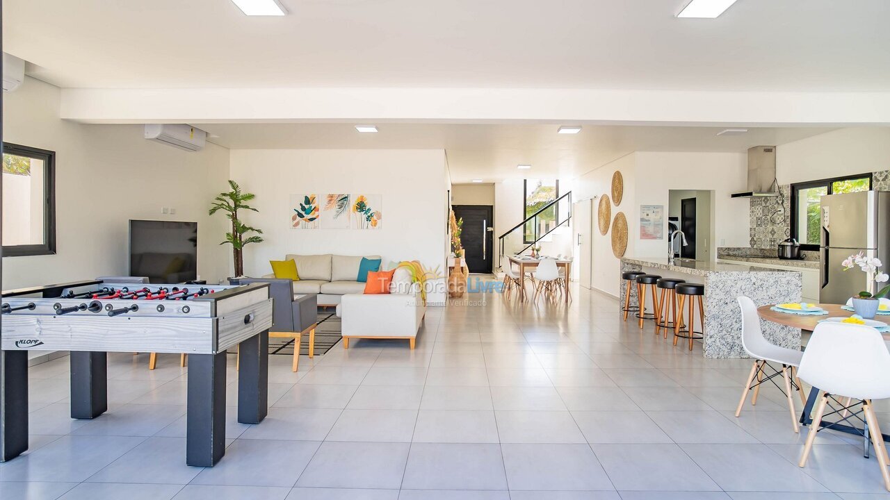 Casa para aluguel de temporada em São Sebastião (Praia da Boracéia)