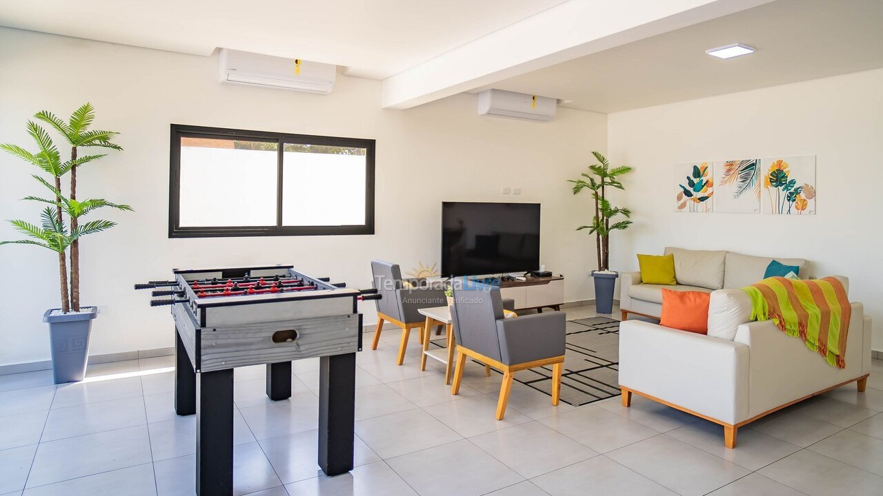 Casa para aluguel de temporada em São Sebastião (Praia da Boracéia)