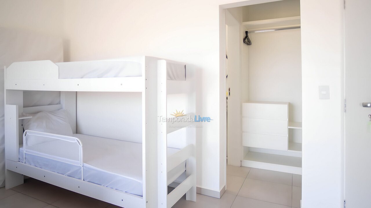 Casa para aluguel de temporada em São Sebastião (Praia da Boracéia)