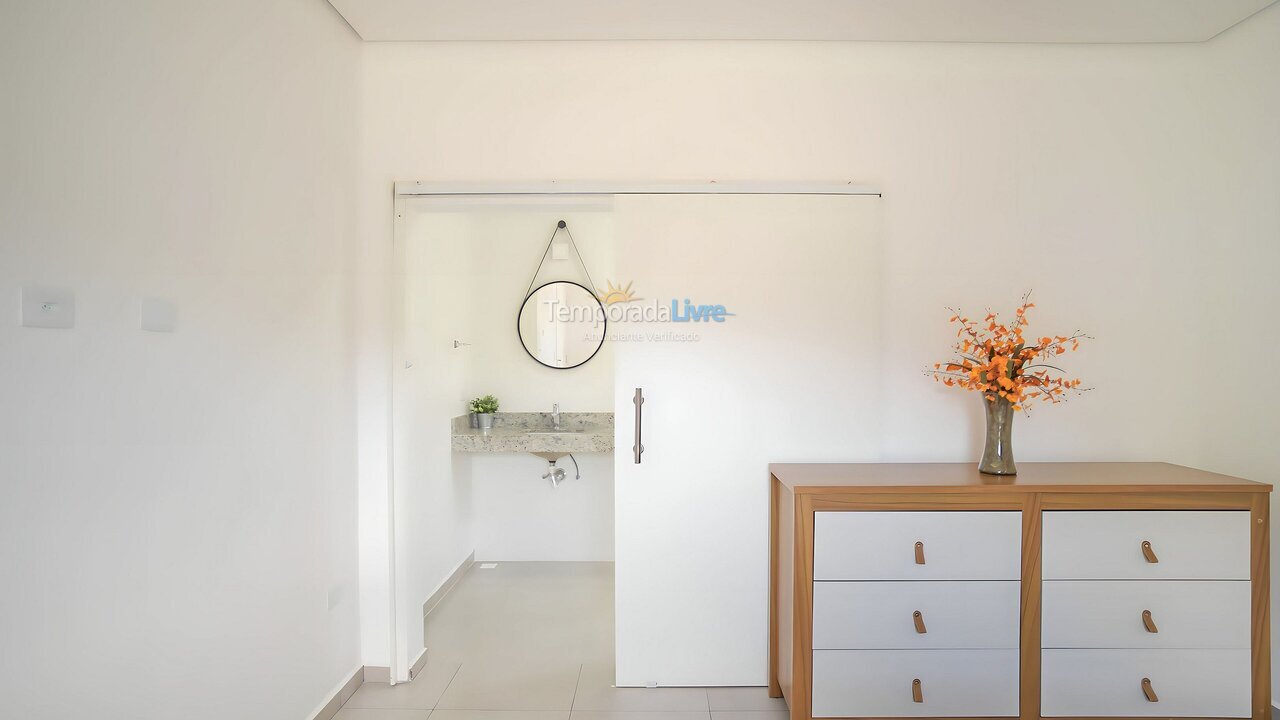 Casa para aluguel de temporada em São Sebastião (Praia da Boracéia)