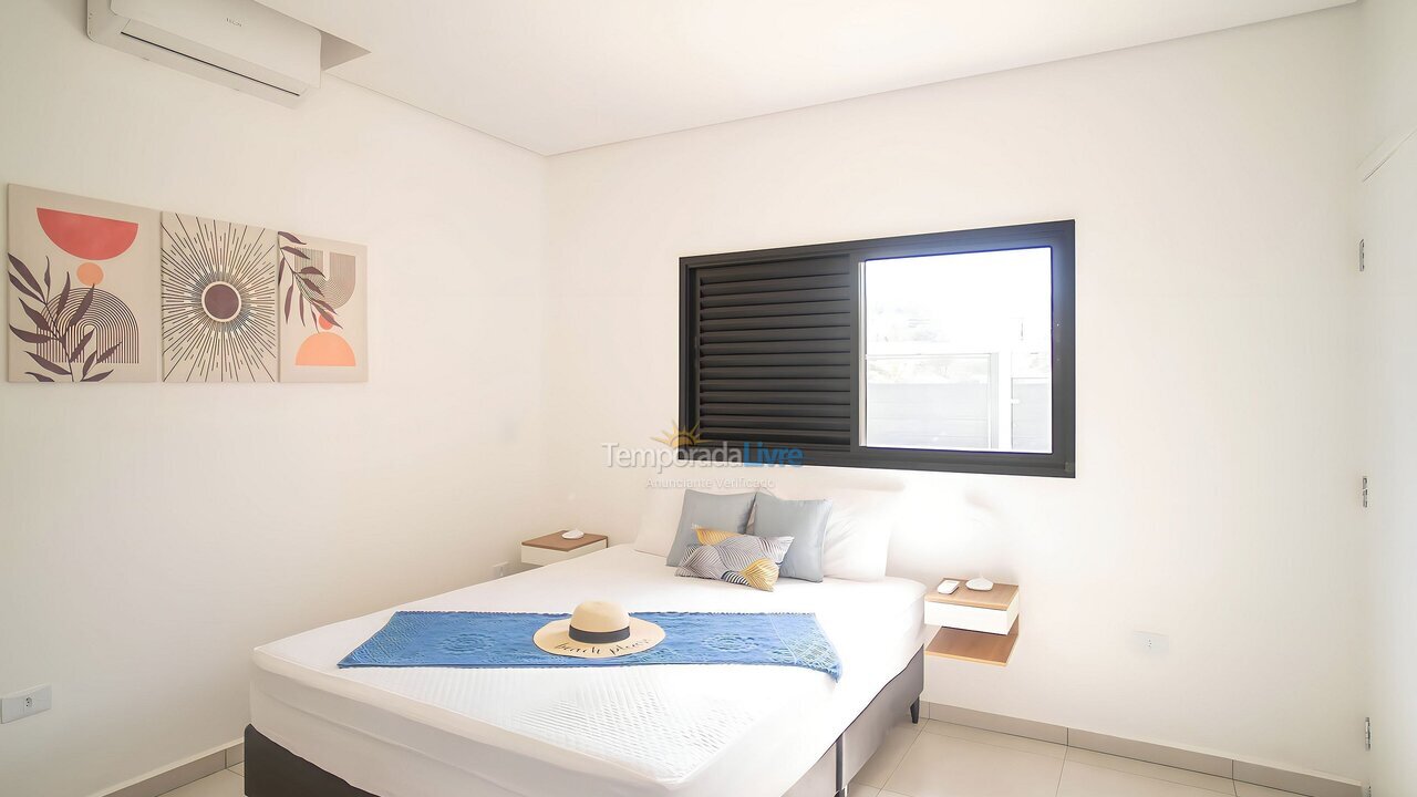 Casa para aluguel de temporada em São Sebastião (Praia da Boracéia)