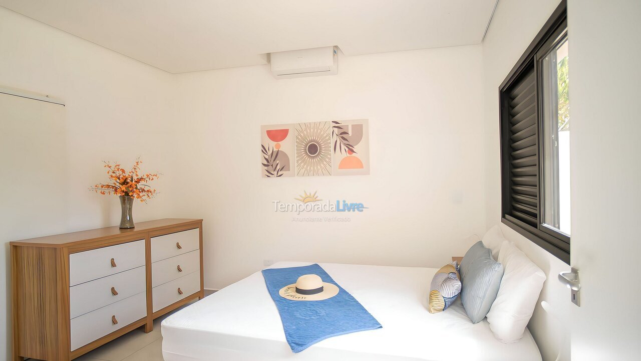 Casa para aluguel de temporada em São Sebastião (Praia da Boracéia)