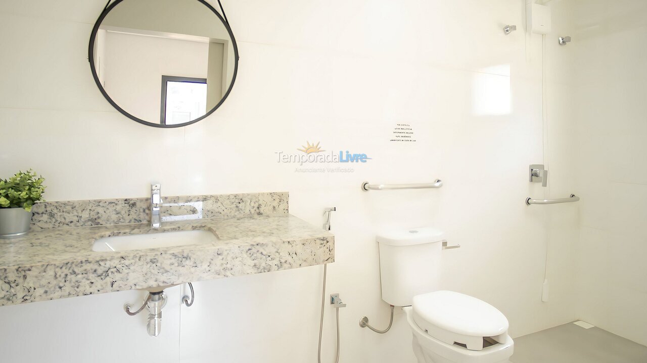 Casa para aluguel de temporada em São Sebastião (Praia da Boracéia)