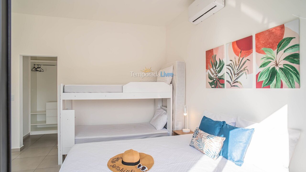 Casa para aluguel de temporada em São Sebastião (Praia da Boracéia)